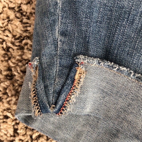 torrid jean shorts Plus SZ 24 Blue Denim Feel the Fit - Picture 2 of 8